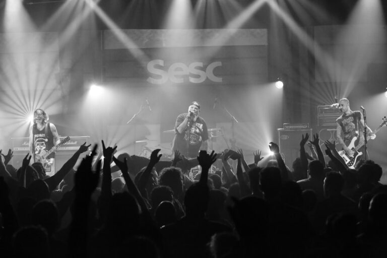 Qui chante sur sept octaves ? Records, registres et limites